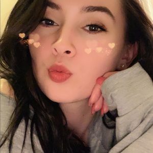 Meet your Posher, Deanna